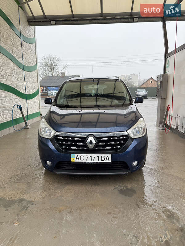 Мінівен Renault Lodgy 2017 в Володимирі