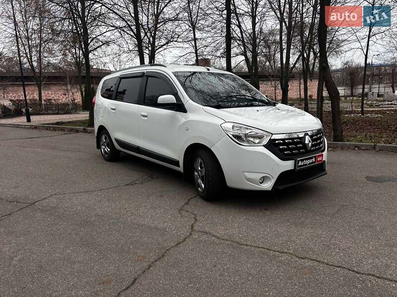 Минивэн Renault Lodgy 2017 в Запорожье фото 7 Минивэн Renault Lodgy 2017 в Запорожье