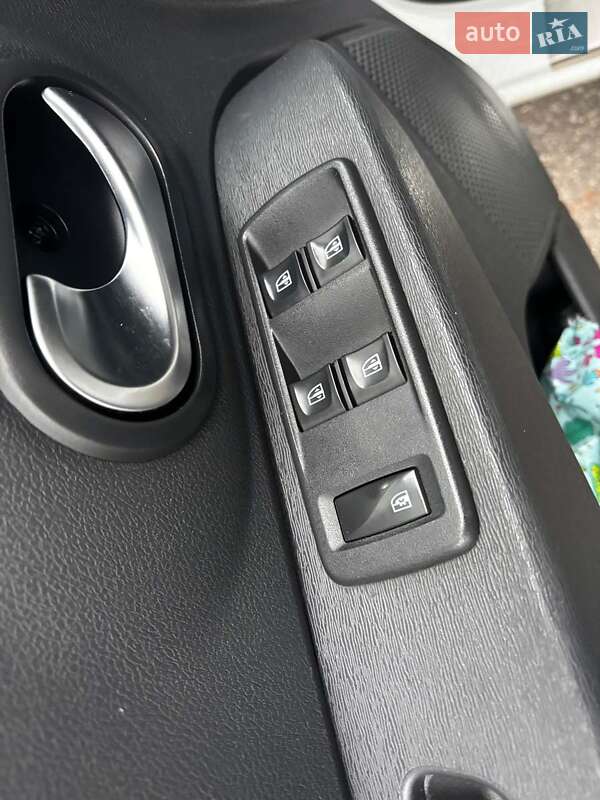 Минивэн Renault Lodgy 2017 в Запорожье фото 18 Минивэн Renault Lodgy 2017 в Запорожье