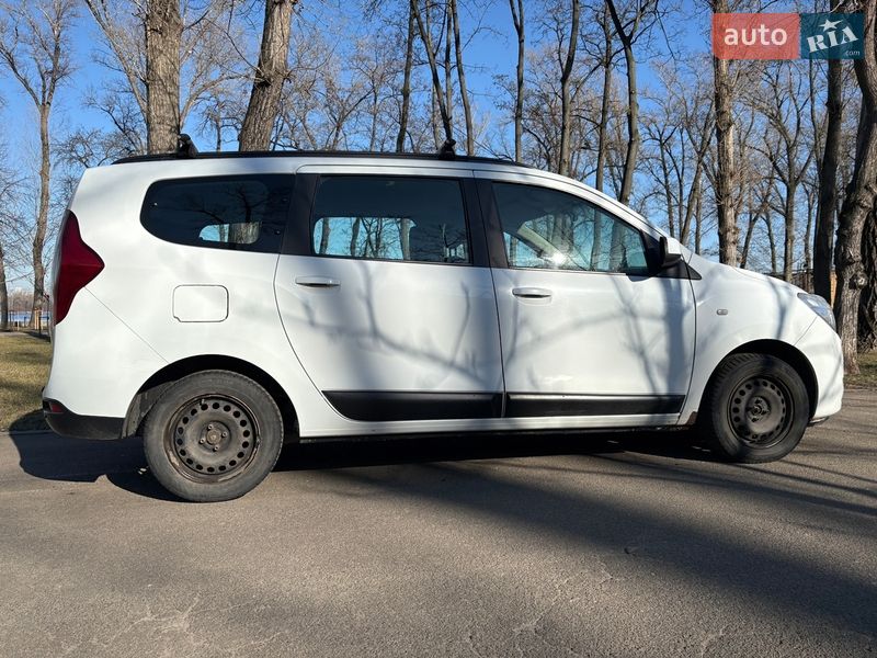 Минивэн Renault Lodgy 2015 в Киеве