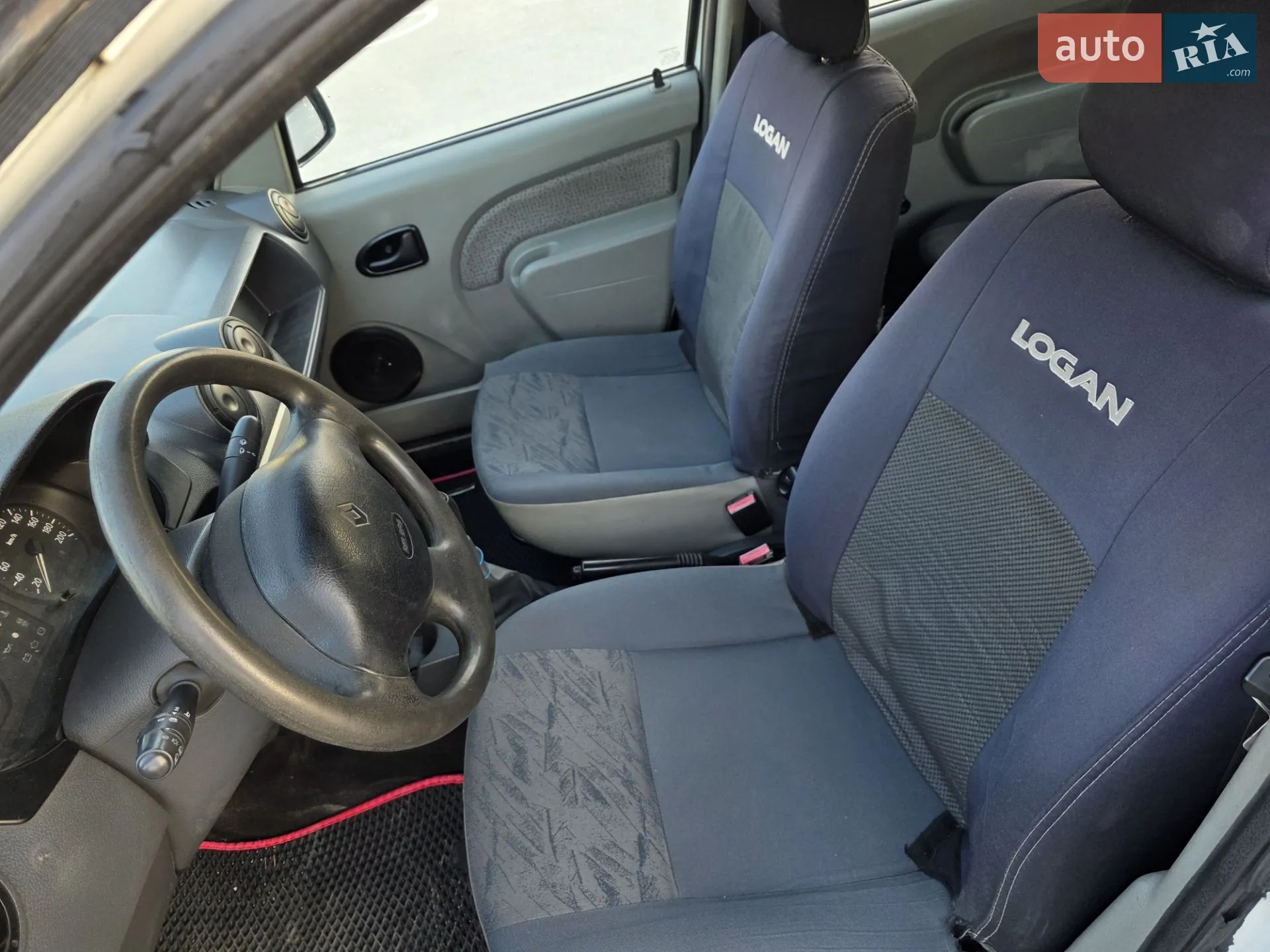 2010 Renault Logan - мініатюра 14