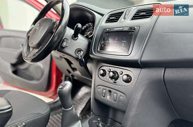 Универсал Renault Logan MCV 2016 в 