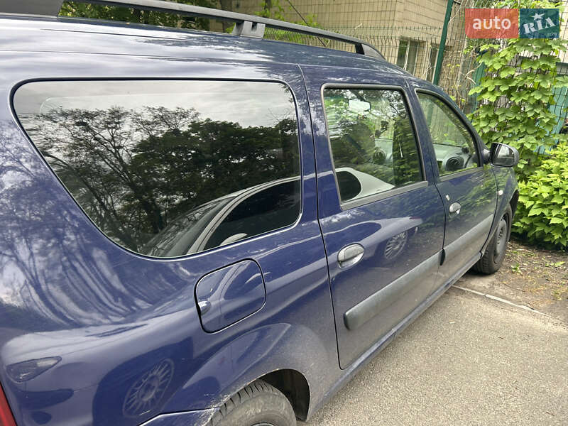 Універсал Renault Logan MCV 2010 в Києві
