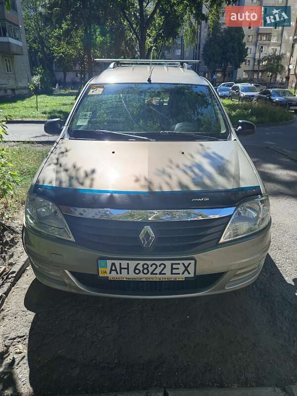 Универсал Renault Logan MCV 2009 в Львове