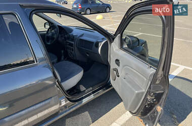 Універсал Renault Logan MCV 2010 в  фото 6 Універсал Renault Logan MCV 2010 в