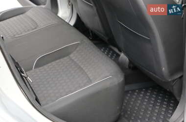 Универсал Renault Logan MCV 2016 в 