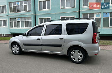 Универсал Renault Logan MCV 2010 в 