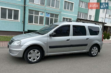 Универсал Renault Logan MCV 2010 в 