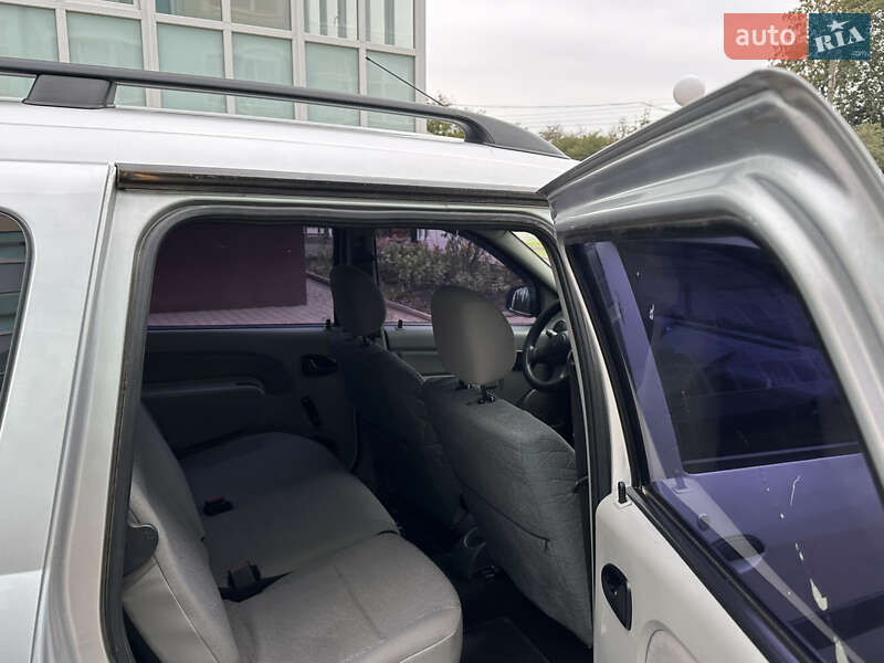Универсал Renault Logan MCV 2010 в Каменец-Подольском