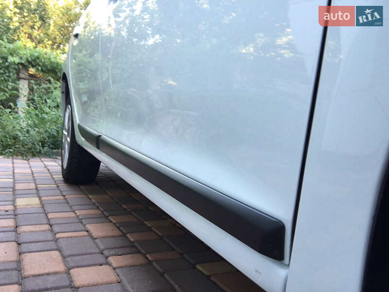 Универсал Renault Logan MCV 2019 в Умани фото 32 Универсал Renault Logan MCV 2019 в Умани