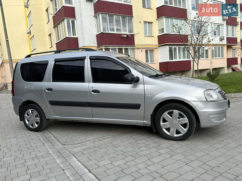 Універсал Renault Logan MCV 2010 в Кам'янець-Подільському