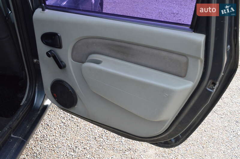 Универсал Renault Logan MCV 2011 в Кропивницком фото 13 Универсал Renault Logan MCV 2011 в Кропивницком