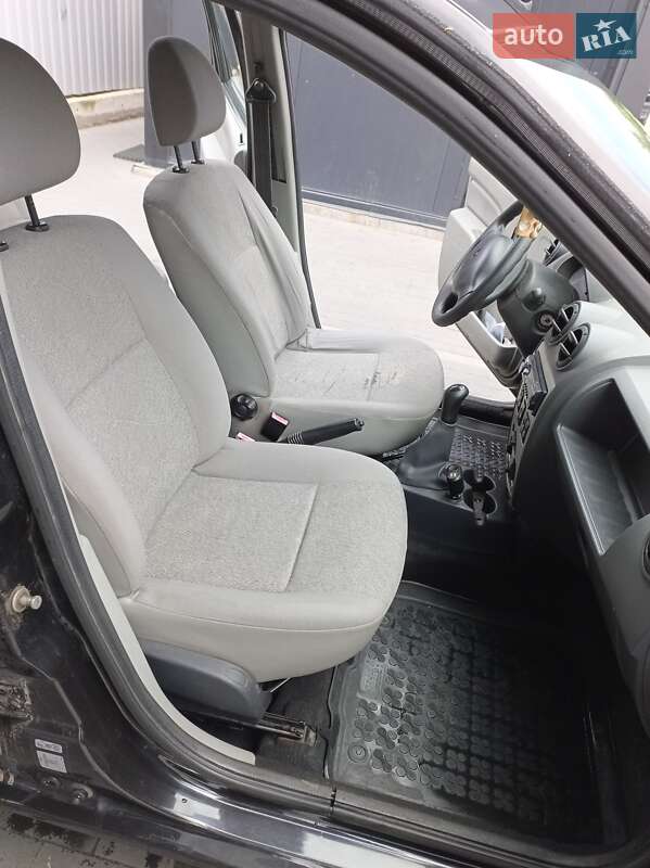 Универсал Renault Logan MCV 2011 в Киеве фото 11 Универсал Renault Logan MCV 2011 в Киеве