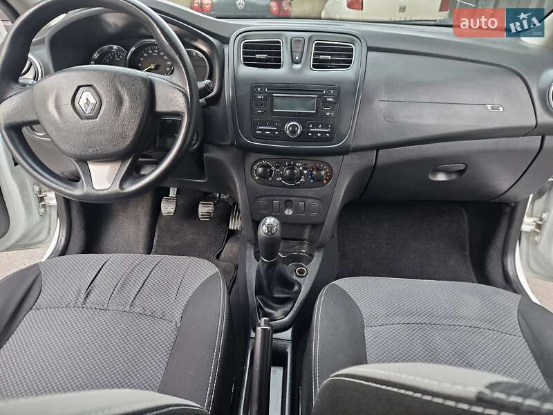 Універсал Renault Logan MCV 2015 в Вінниці