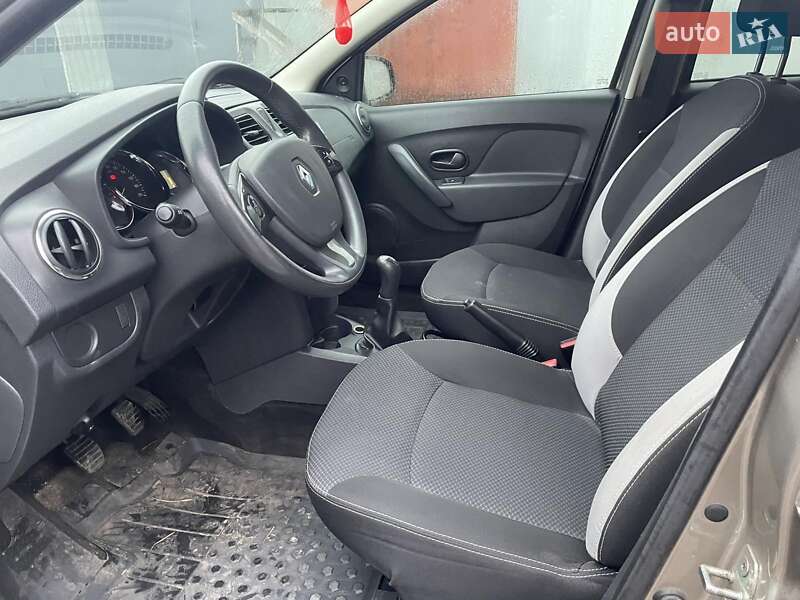 Універсал Renault Logan MCV 2013 в Києві