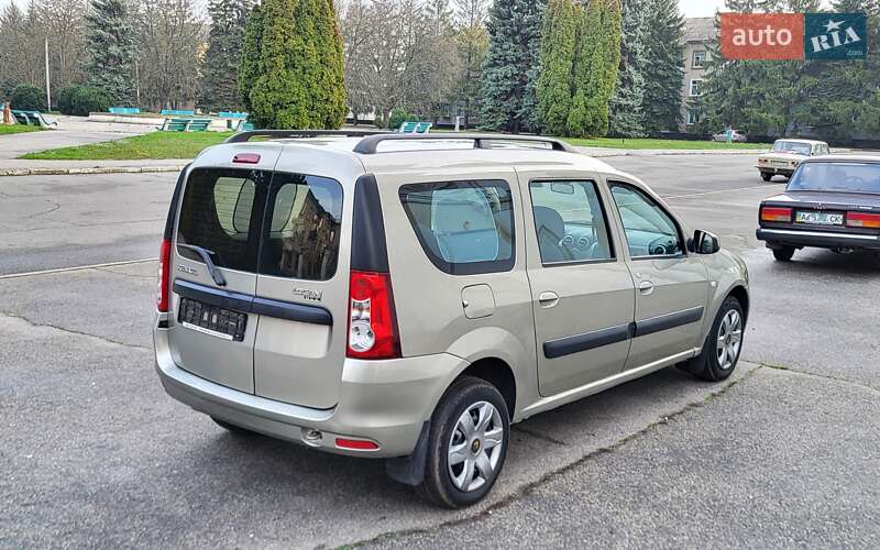 Універсал Renault Logan MCV 2010 в Жовтих Водах
