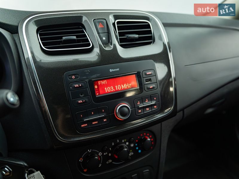 Универсал Renault Logan MCV 2020 в Киеве