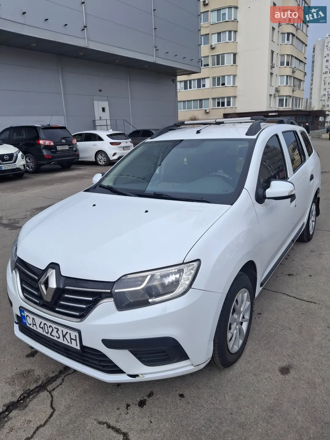2017 Renault Logan - мініатюра 3