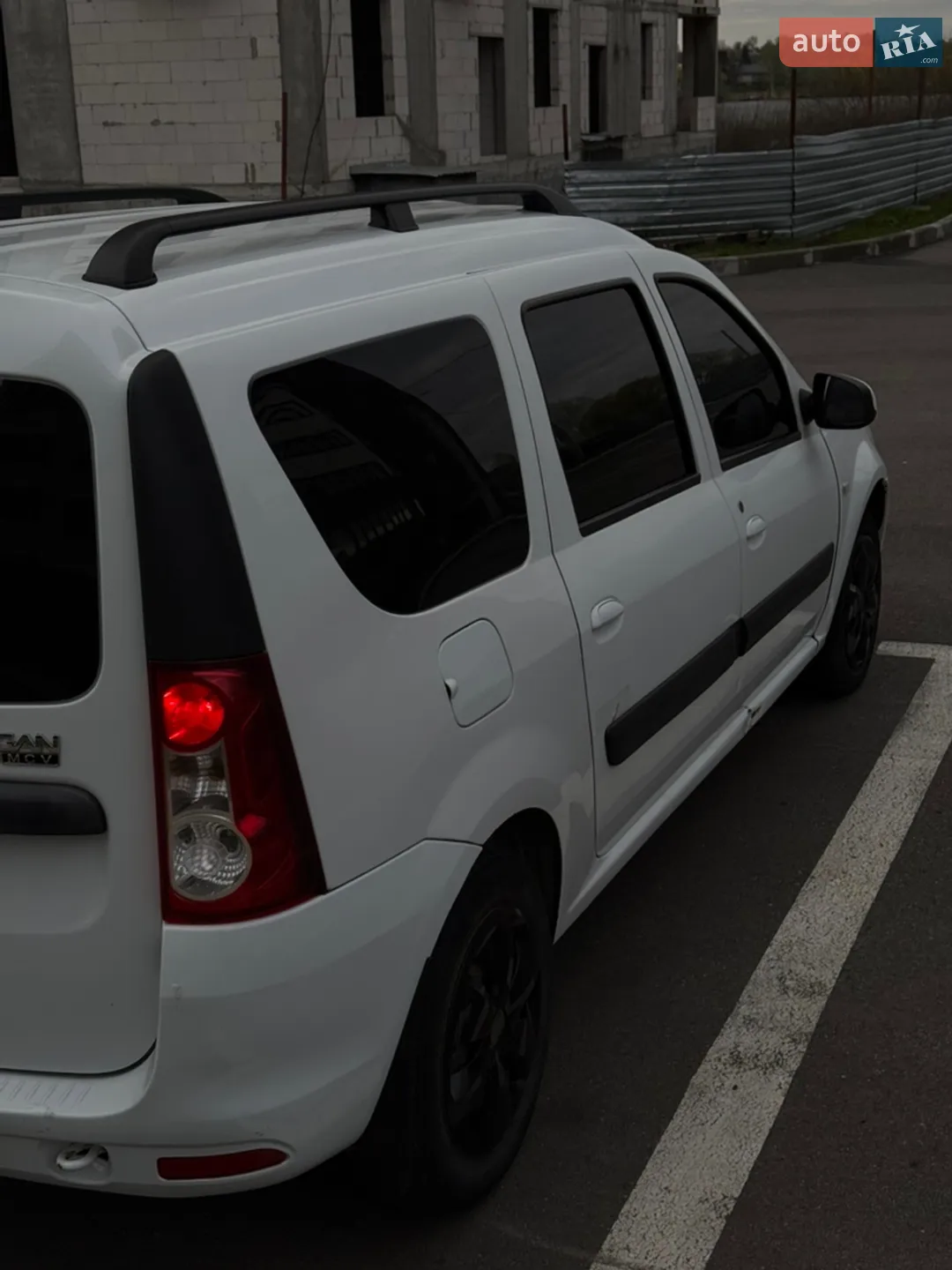 2012 Renault Logan - мініатюра 3
