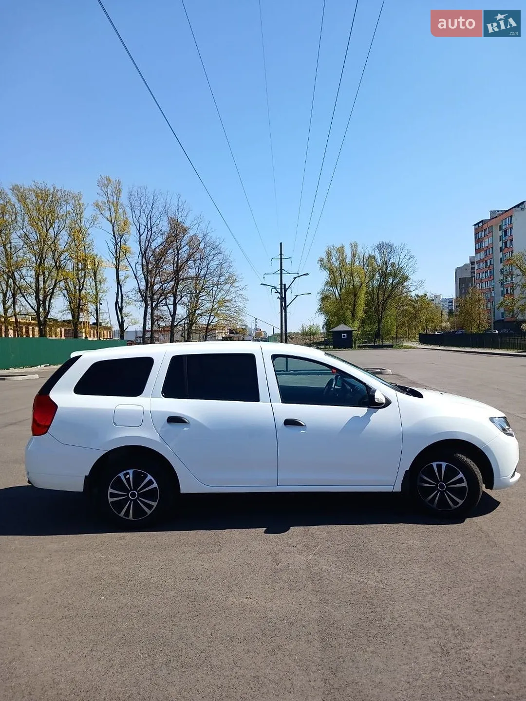 2014 Renault Logan - мініатюра 4