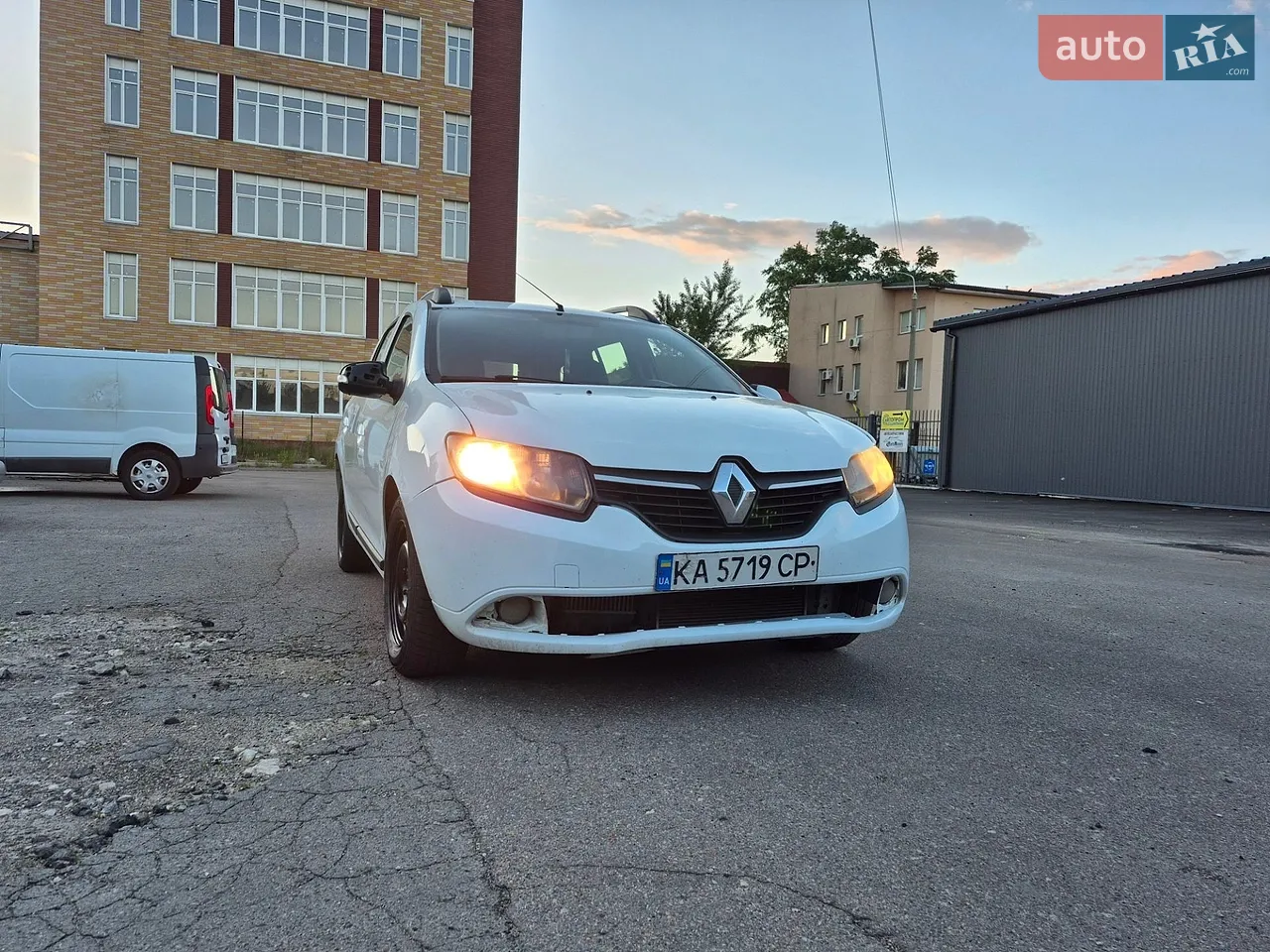 2016 Renault Logan - мініатюра 10