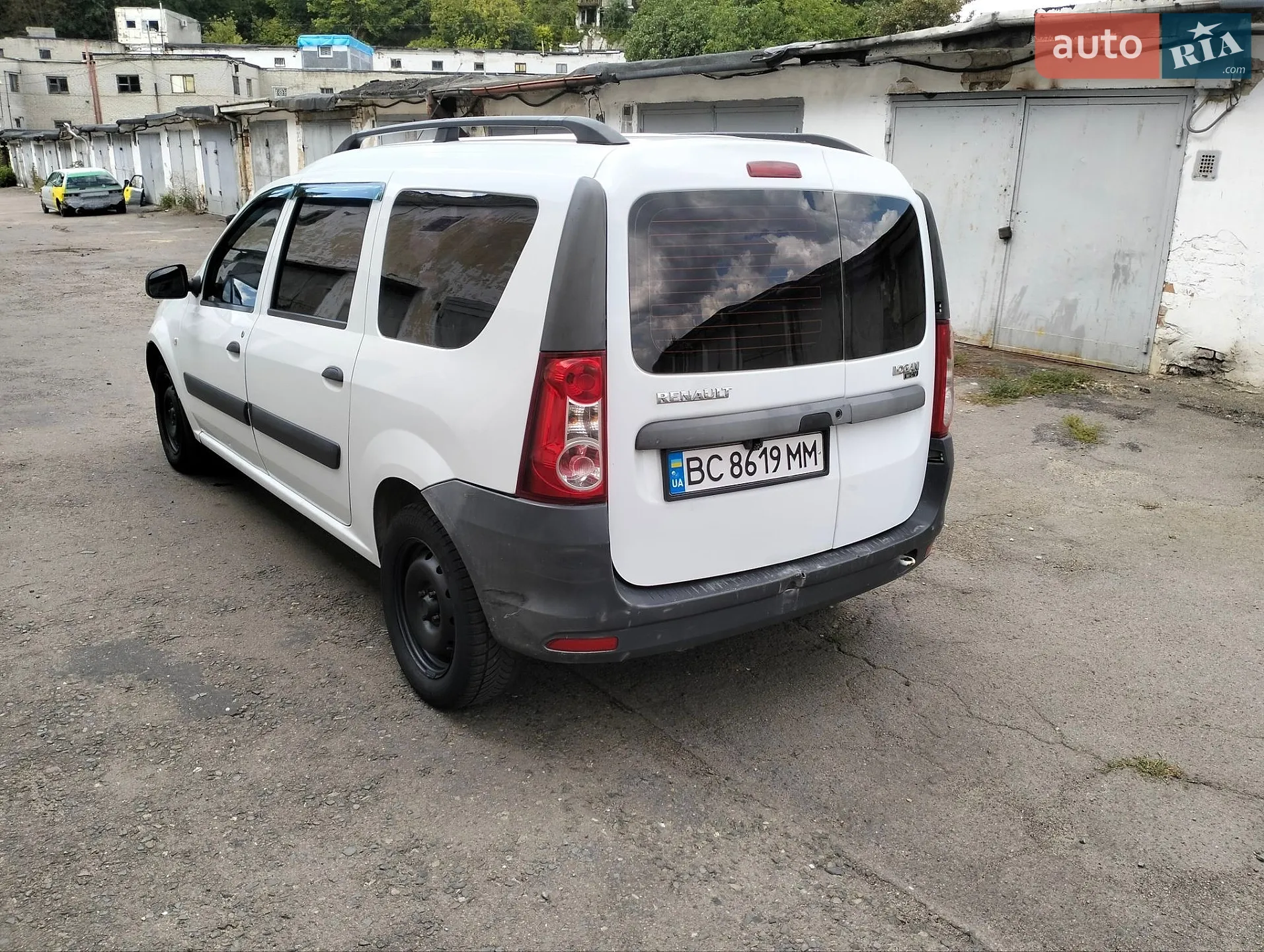2011 Renault Logan - мініатюра 7