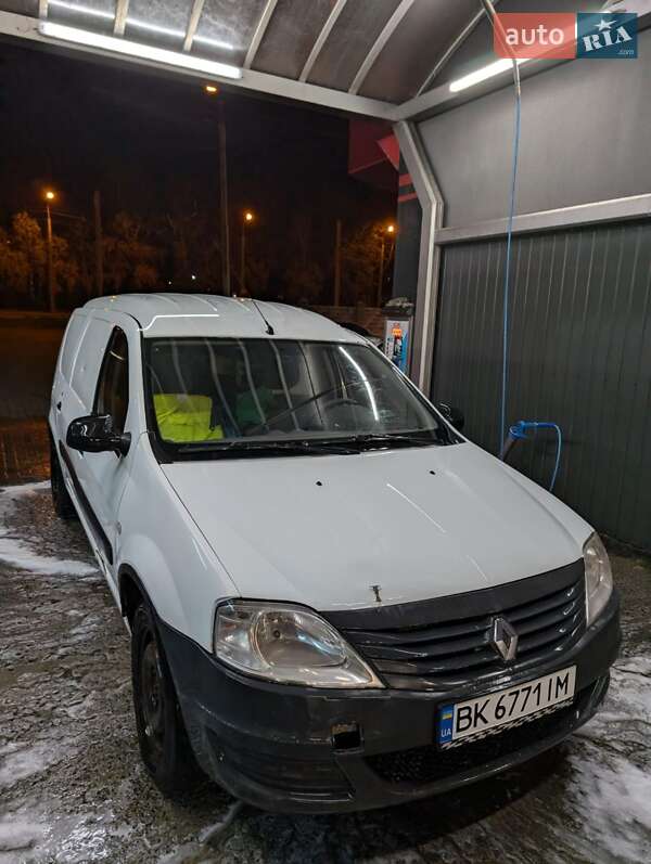 Renault Logan Van 2010