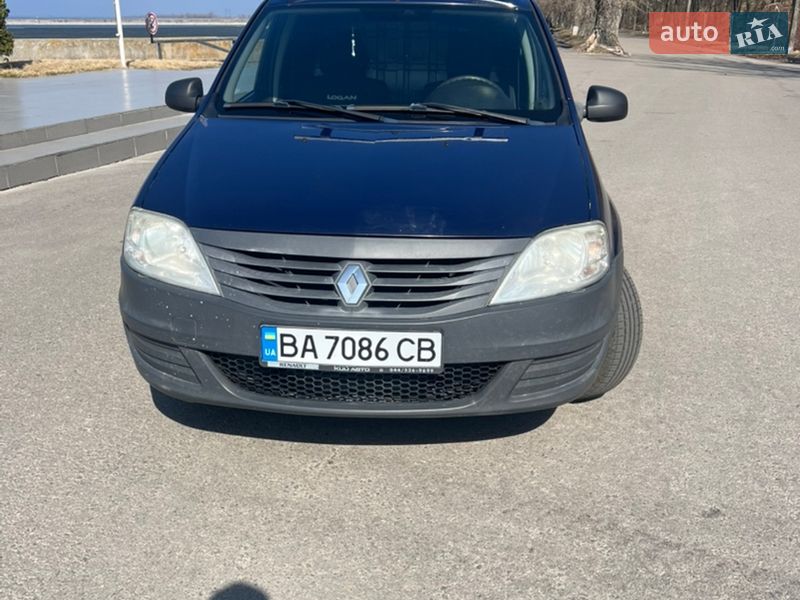 Грузовой фургон Renault Logan Van 2010 в Светловодске