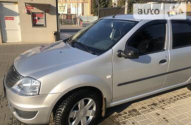 Седан Renault Logan 2011 в Івано-Франківську