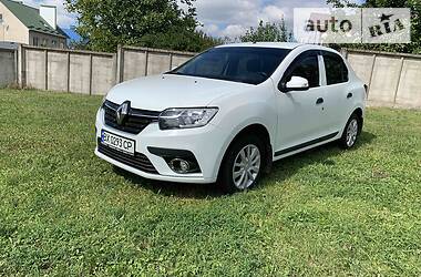 Седан Renault Logan 2017 в Хмельницком