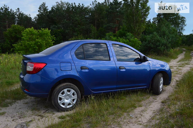 Седан Renault Logan 2013 в Вараше