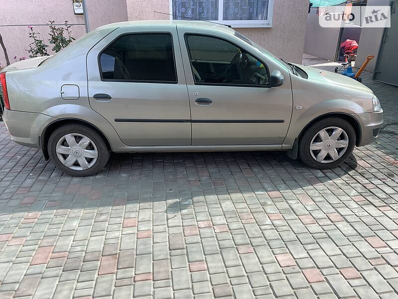Renault Logan