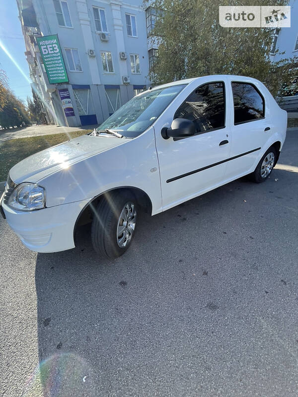 Седан Renault Logan 2010 в Краматорську фото 8 Седан Renault Logan 2010 в Краматорську