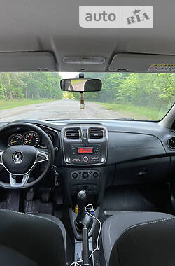 Седан Renault Logan 2019 в Попільні