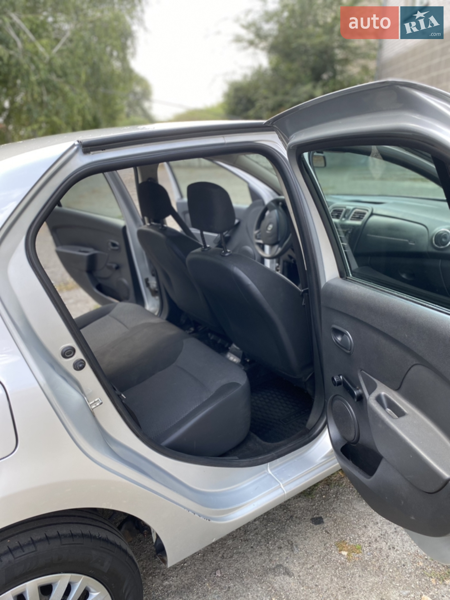 2016 Renault Logan - мініатюра 31