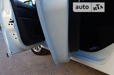 Седан Renault Logan 2019 в 