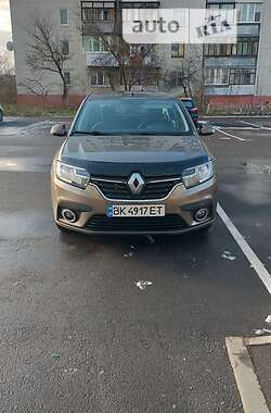 Седан Renault Logan 2017 в Ровно