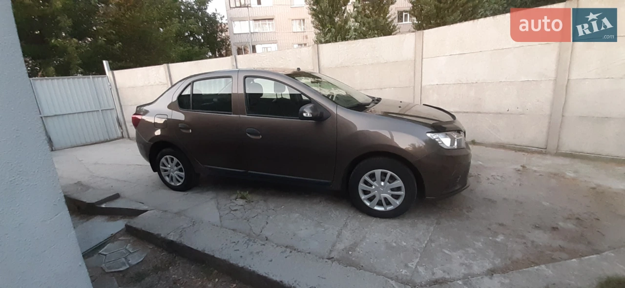2017 Renault Logan - мініатюра 8