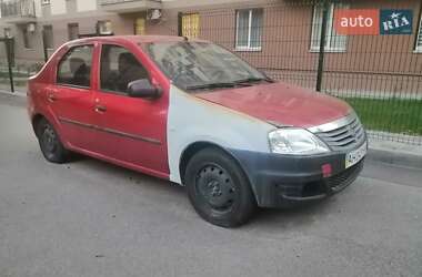 Седан Renault Logan 2010 в Киеве