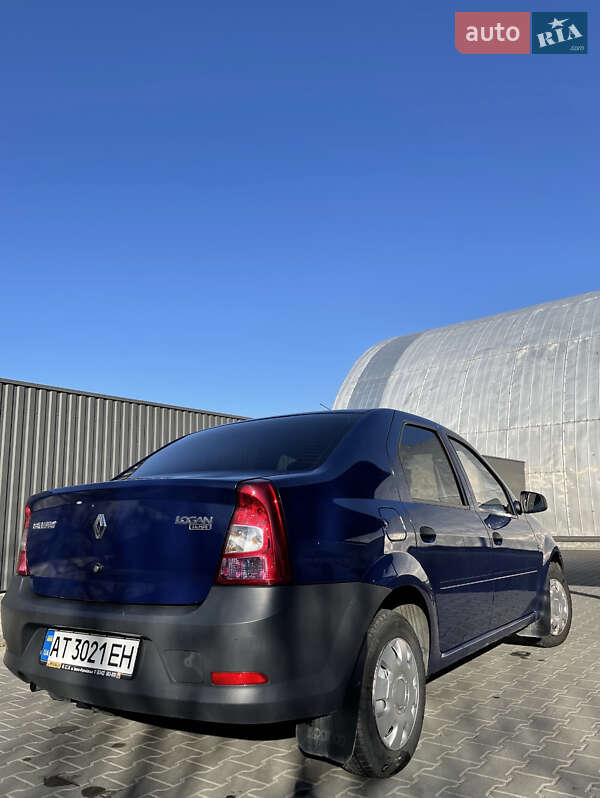 Седан Renault Logan 2009 в Ивано-Франковске