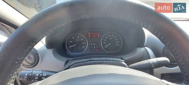 Седан Renault Logan 2011 в Никополе