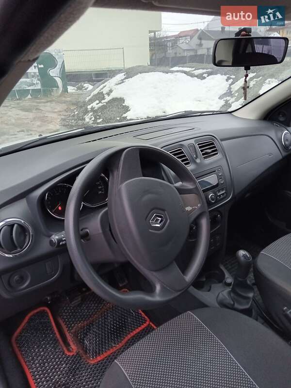 Седан Renault Logan 2013 в Львові фото 13 Седан Renault Logan 2013 в Львові