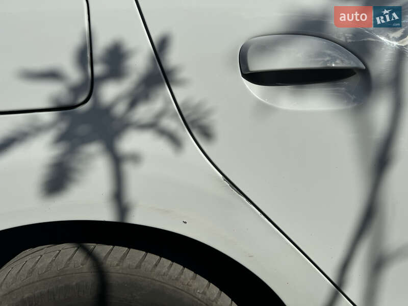 Седан Renault Logan 2022 в Харькове