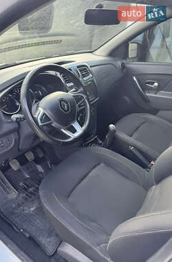 Седан Renault Logan 2022 в Харькове