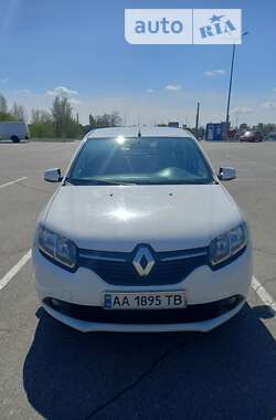 Седан Renault Logan 2013 в Киеве