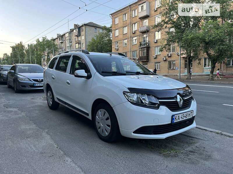 Универсал Renault Logan 2015 в Киеве