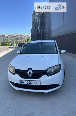 Седан Renault Logan 2016 в Киеве