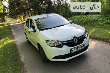 Седан Renault Logan 2013 в Любарі