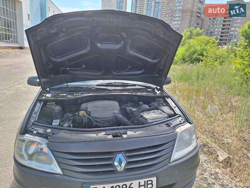 Седан Renault Logan 2011 в Киеве