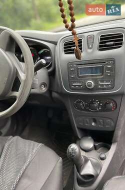Седан Renault Logan 2015 в Харькове